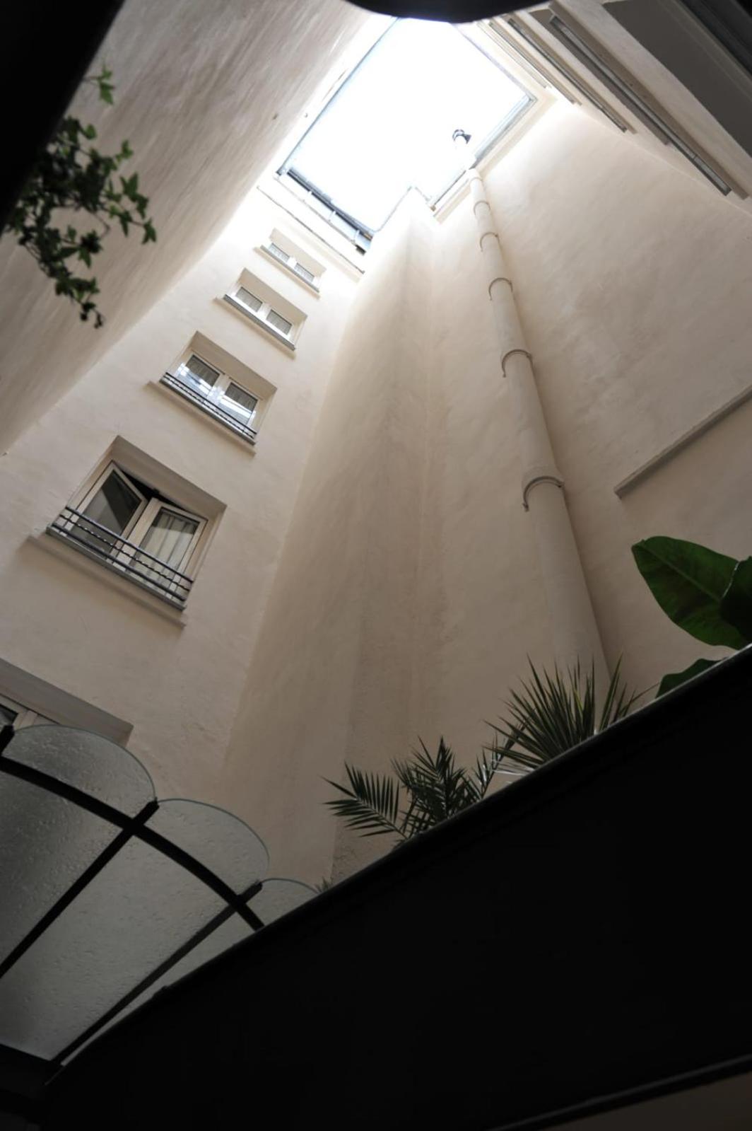 Hotel De La Herse D'Or Paris Bagian luar foto